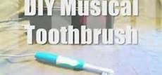 Interlocking Toothbrush