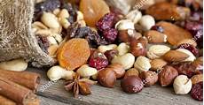 Nuts Dried Fruits