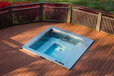 Pool Cleaning And Maintenance